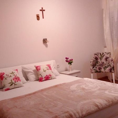 Pansion Crnjac Hotel Međugorje Buitenkant foto