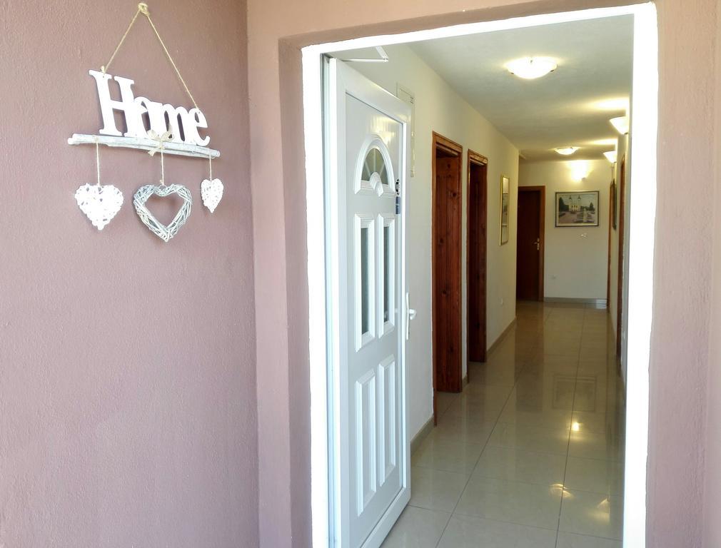 Pansion Crnjac Hotel Međugorje Buitenkant foto