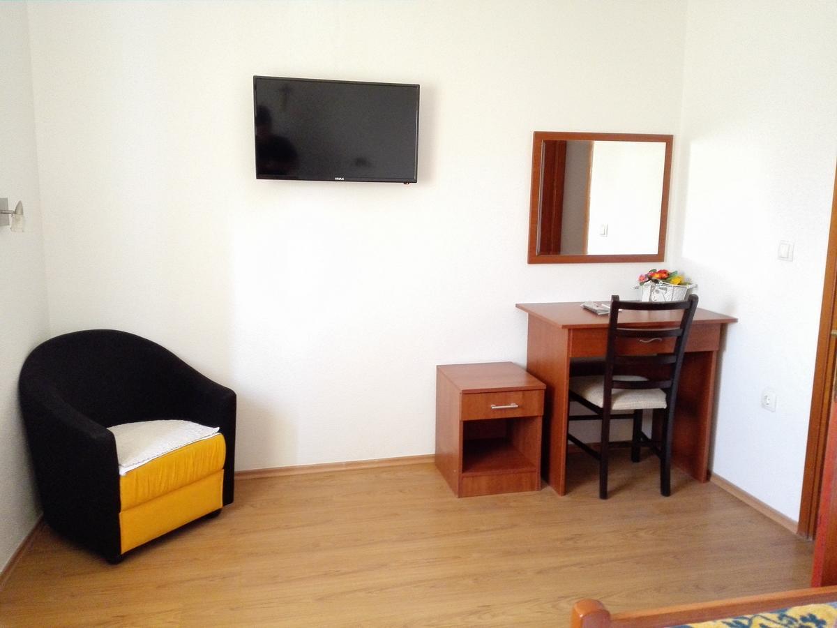 Pansion Crnjac Hotel Međugorje Buitenkant foto